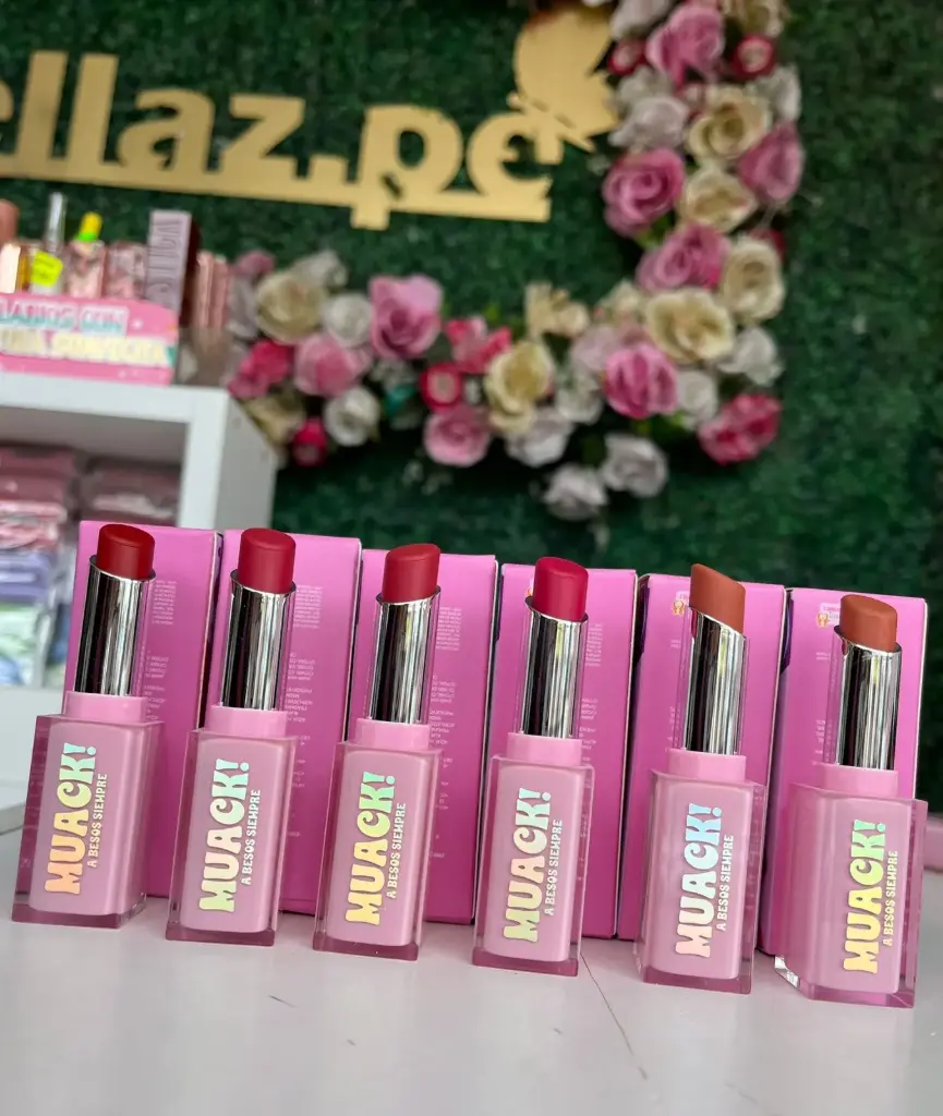 Labial velvet barra Muack  AGL-600