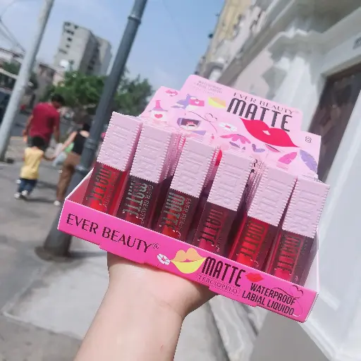 Labial matte terciopelo E.B  24-581